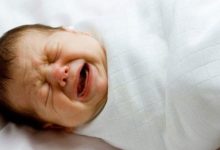 نصائح مهمة للتغلب على نوبات بكاء الرضيع
