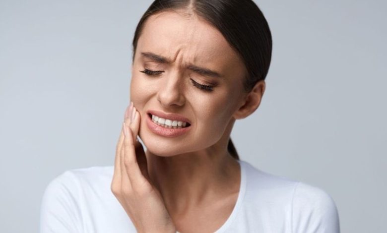 وصفات منزلية ومجربة لتخفيف ألم تسوس الأسنان