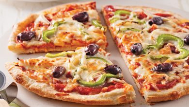 شهيوات: بيتزا الكفتة والموتزريلا بطريقة سهلة
